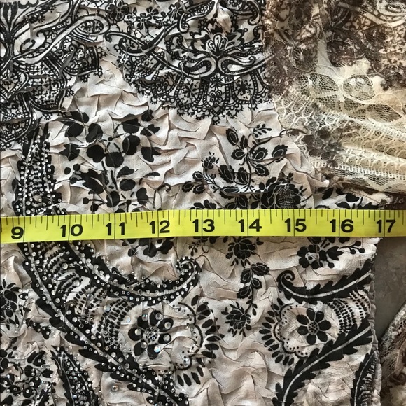 Lace Sleeve Top by Cactus - Picture 12 of 15